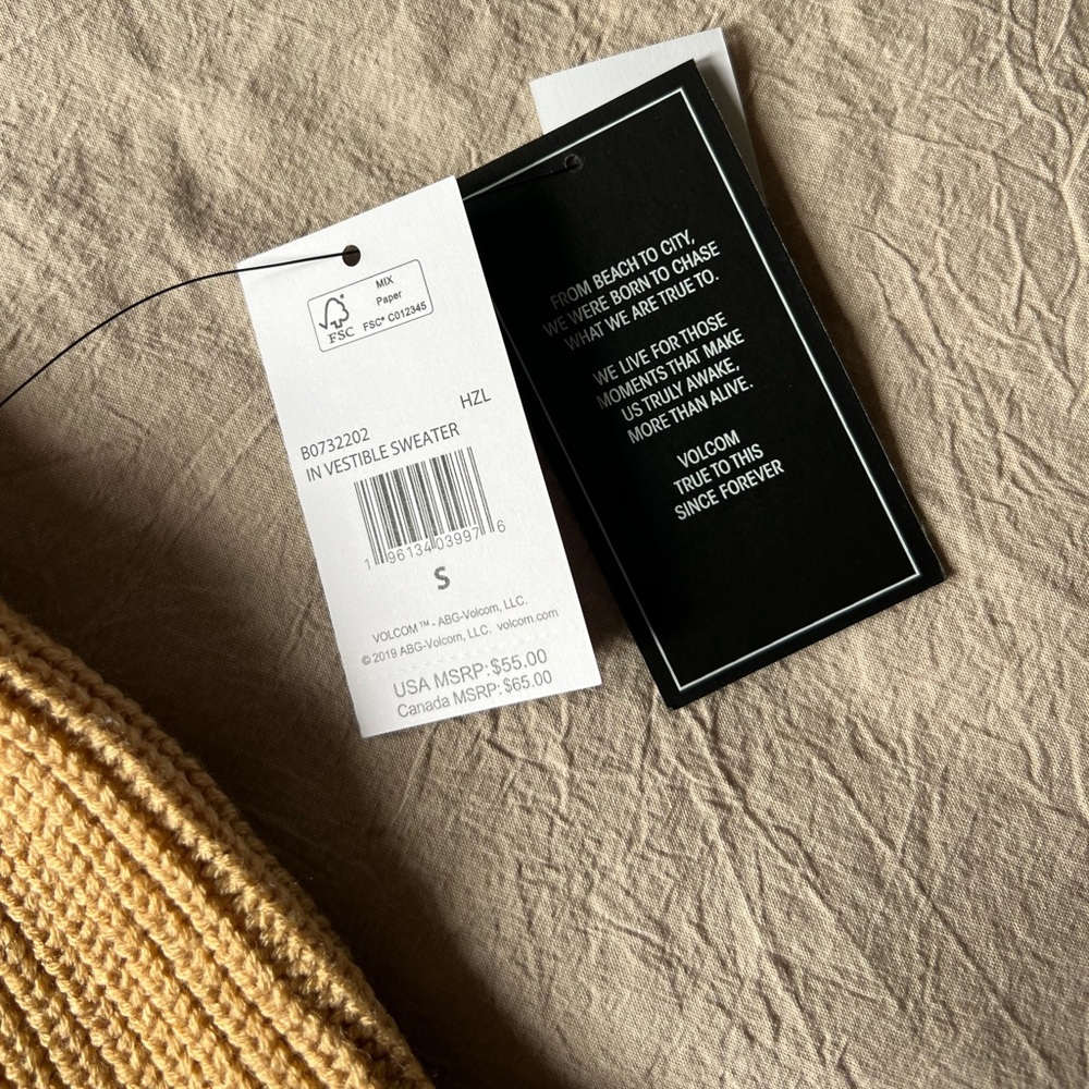 NWT Volcom Sweater Vest - Picture 5 of 7